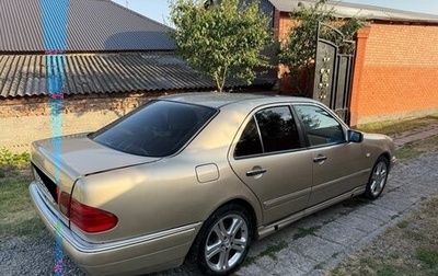 Mercedes-Benz E-Класс, 1996 год, 370 000 рублей, 1 фотография