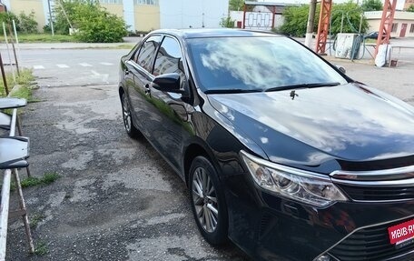 Toyota Camry, 2017 год, 2 170 000 рублей, 8 фотография