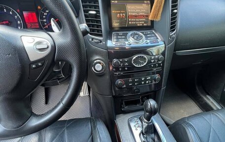 Infiniti FX II, 2010 год, 1 650 000 рублей, 6 фотография