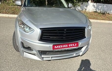 Infiniti FX II, 2010 год, 1 650 000 рублей, 2 фотография