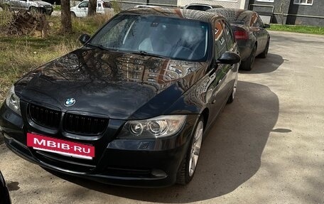 BMW 3 серия, 2006 год, 650 000 рублей, 2 фотография