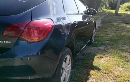 Opel Astra J, 2011 год, 750 000 рублей, 23 фотография