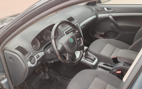 Skoda Octavia, 2011 год, 750 000 рублей, 9 фотография