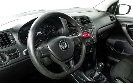 Volkswagen Polo VI (EU Market), 2016 год, 549 585 рублей, 11 фотография
