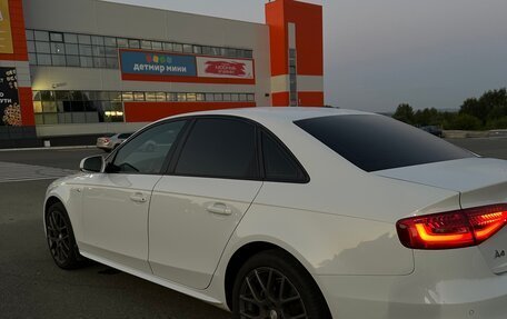 Audi A4, 2012 год, 1 650 000 рублей, 6 фотография