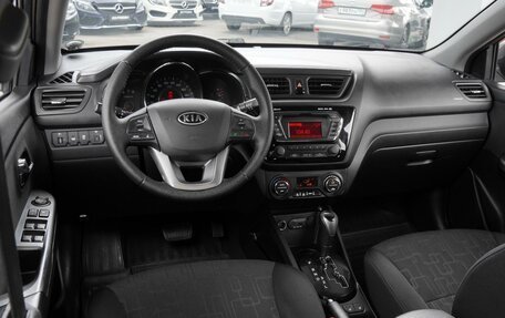 KIA Rio III рестайлинг, 2012 год, 920 000 рублей, 6 фотография