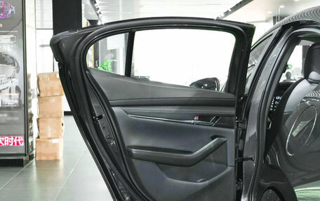 Mazda 3, 2025 год, 2 462 000 рублей, 12 фотография