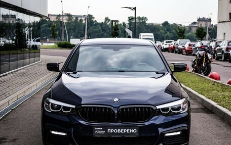 BMW 5 серия, 2017 год, 2 850 000 рублей, 3 фотография