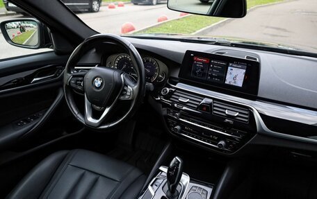 BMW 5 серия, 2017 год, 2 850 000 рублей, 9 фотография