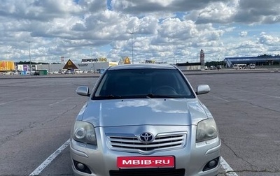Toyota Avensis III рестайлинг, 2006 год, 690 000 рублей, 1 фотография