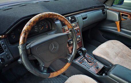 Mercedes-Benz E-Класс, 1998 год, 777 777 рублей, 8 фотография