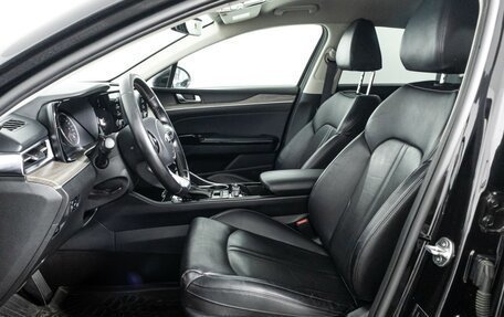 KIA K5, 2020 год, 2 199 777 рублей, 26 фотография
