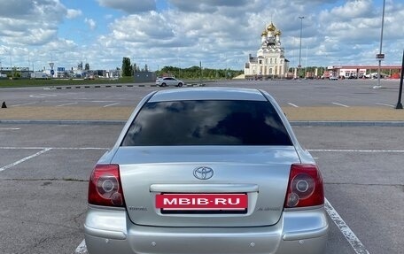 Toyota Avensis III рестайлинг, 2006 год, 690 000 рублей, 6 фотография