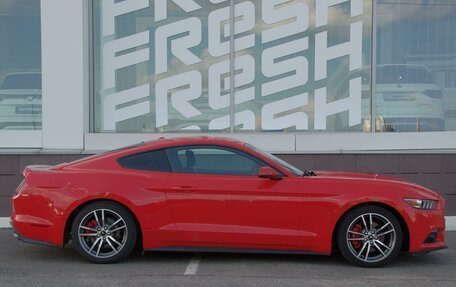 Ford Mustang VI рестайлинг, 2016 год, 3 000 000 рублей, 5 фотография