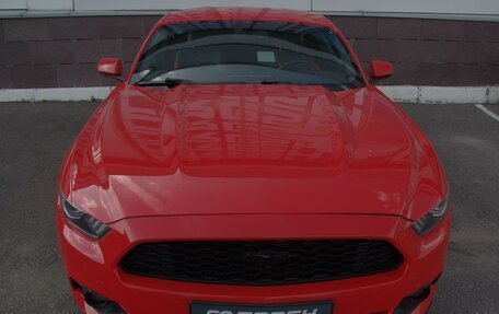 Ford Mustang VI рестайлинг, 2016 год, 3 000 000 рублей, 7 фотография