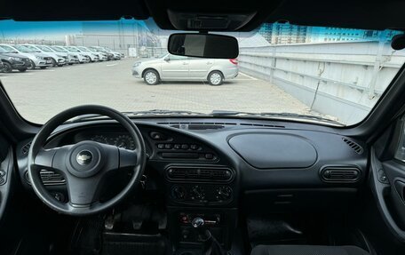 Chevrolet Niva I рестайлинг, 2019 год, 670 000 рублей, 8 фотография