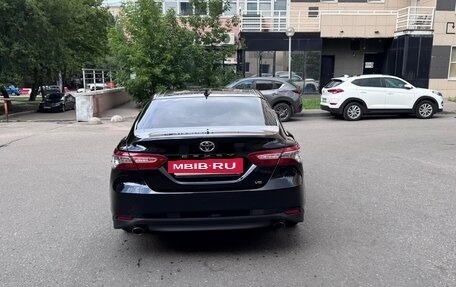 Toyota Camry, 2020 год, 3 100 000 рублей, 4 фотография