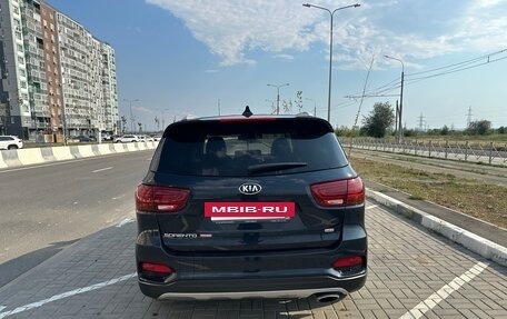 KIA Sorento III Prime рестайлинг, 2018 год, 2 600 000 рублей, 4 фотография