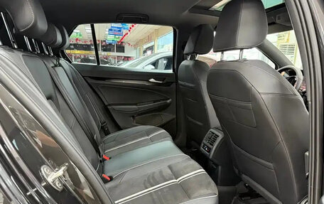 Volkswagen Golf VIII, 2021 год, 1 490 027 рублей, 16 фотография