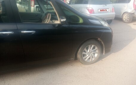 Mazda Biante, 2010 год, 1 300 000 рублей, 2 фотография