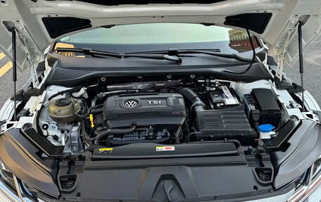 Volkswagen Passat CC, 2021 год, 2 240 027 рублей, 17 фотография