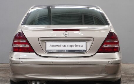 Mercedes-Benz C-Класс, 2004 год, 645 000 рублей, 6 фотография