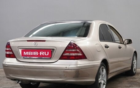 Mercedes-Benz C-Класс, 2004 год, 645 000 рублей, 5 фотография