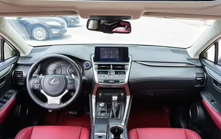 Lexus NX I, 2021 год, 3 350 001 рублей, 5 фотография