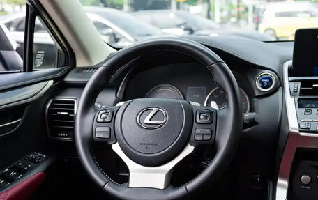 Lexus NX I, 2021 год, 3 350 001 рублей, 12 фотография
