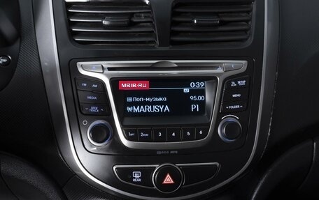 Hyundai Solaris II рестайлинг, 2015 год, 1 029 000 рублей, 14 фотография