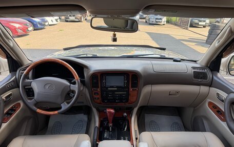 Lexus LX II, 2000 год, 1 650 000 рублей, 10 фотография