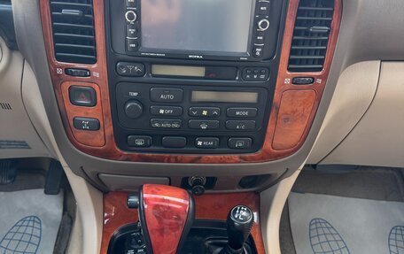 Lexus LX II, 2000 год, 1 650 000 рублей, 25 фотография