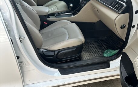 KIA Optima IV, 2018 год, 2 100 000 рублей, 5 фотография