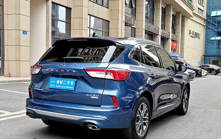 Ford Escape, 2020 год, 1 850 000 рублей, 5 фотография