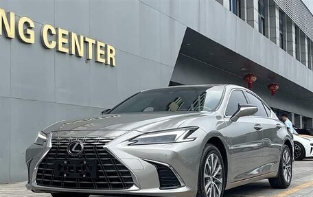 Lexus ES VII, 2025 год, 5 600 000 рублей, 1 фотография