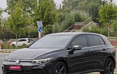 Volkswagen Golf VIII, 2022 год, 1 801 999 рублей, 1 фотография