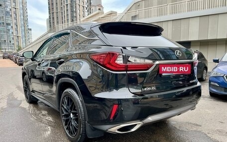Lexus RX IV рестайлинг, 2017 год, 3 390 000 рублей, 4 фотография