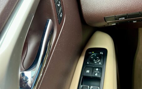 Lexus RX IV рестайлинг, 2017 год, 3 390 000 рублей, 9 фотография