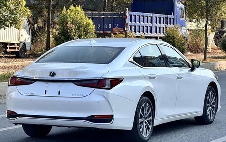 Lexus ES VII, 2022 год, 3 200 000 рублей, 4 фотография