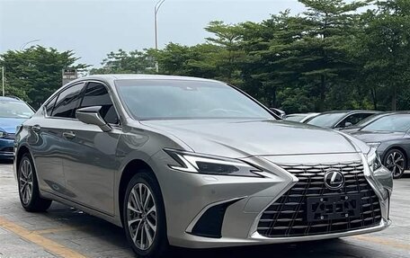 Lexus ES VII, 2025 год, 5 600 000 рублей, 2 фотография