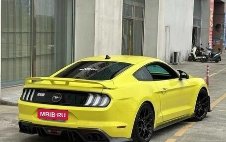 Ford Mustang VI рестайлинг, 2022 год, 3 670 000 рублей, 4 фотография