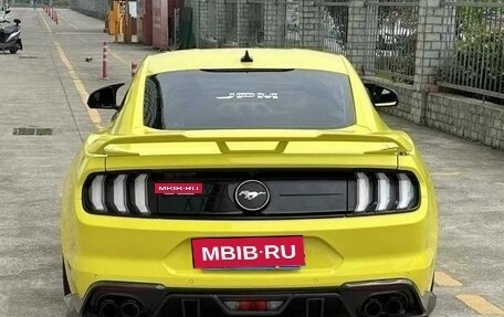 Ford Mustang VI рестайлинг, 2022 год, 3 670 000 рублей, 6 фотография