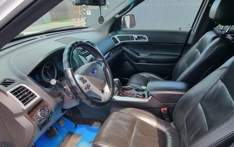 Ford Explorer VI, 2014 год, 1 570 000 рублей, 10 фотография
