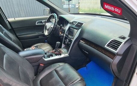 Ford Explorer VI, 2014 год, 1 570 000 рублей, 28 фотография