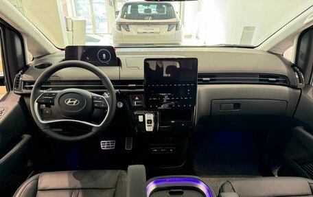 Hyundai Staria, 2025 год, 7 400 000 рублей, 6 фотография