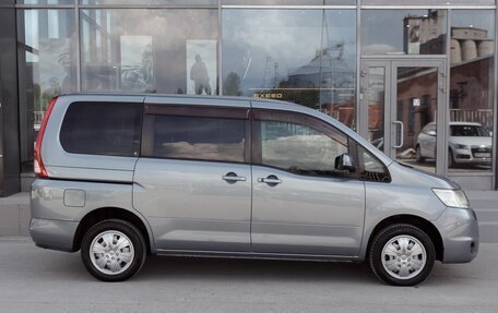 Nissan Serena III, 2010 год, 1 080 000 рублей, 4 фотография