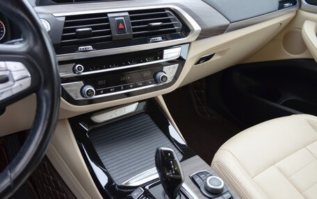 BMW X3, 2019 год, 4 000 000 рублей, 14 фотография