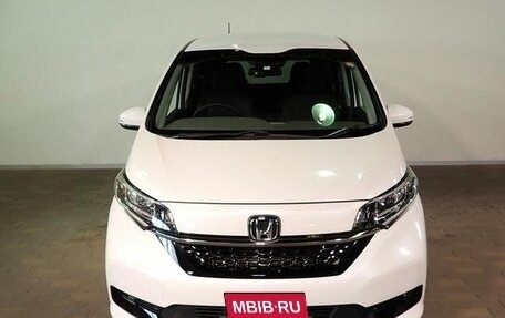 Honda Freed II, 2021 год, 1 272 000 рублей, 2 фотография
