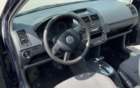 Volkswagen Polo IV рестайлинг, 2002 год, 280 000 рублей, 6 фотография
