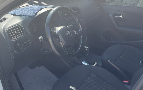 Volkswagen Polo VI (EU Market), 2018 год, 1 100 000 рублей, 7 фотография